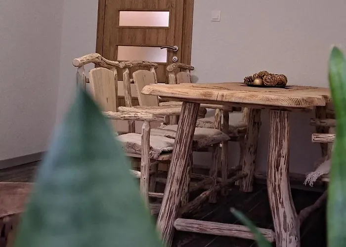 Maximus Lejlighed Kupres (Canton 10)